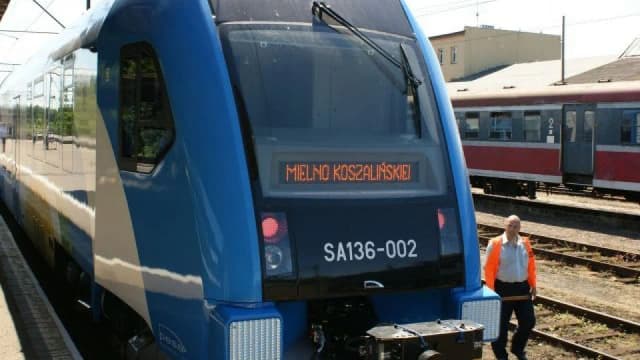 Jak dojechać z Koszalina do Mielna? Sprawdź najlepsze opcje transportu Jak dojechać z Koszalina do Mielna? Sprawdź najlepsze opcje transportu